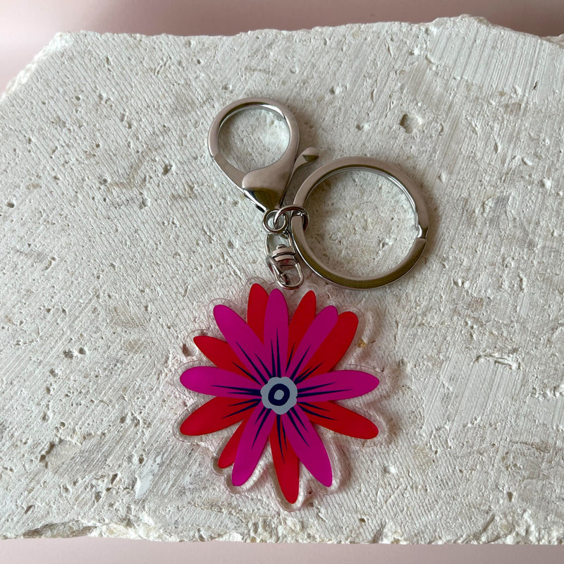 KEYRING - RED BLOOMS